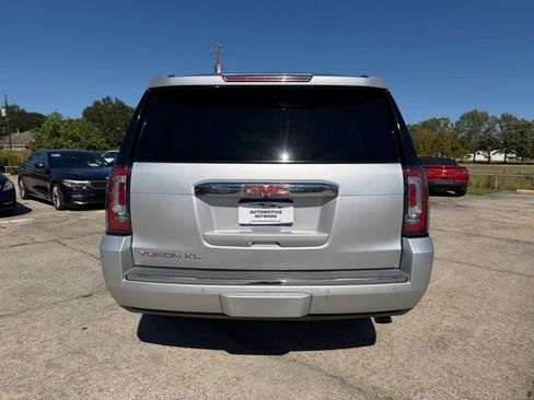 Used 2016 GMC Yukon XL Denali w/ Open Road Package image 4