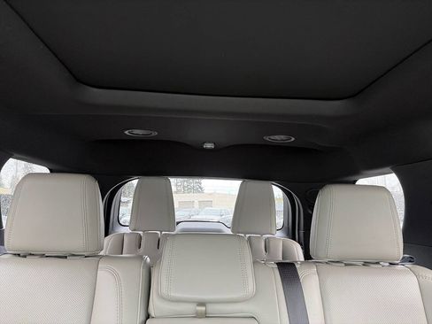 Used 2013 Ford Explorer Limited image 43