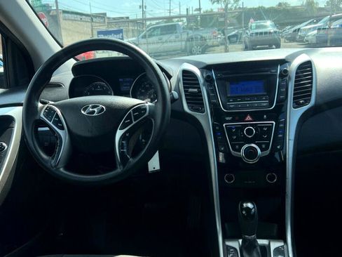 Used 2014 Hyundai Elantra GT image 29