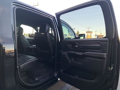 Used 2022 RAM 1500 Limited w/ Body-Colour Bumper Group AWD/4WD image 14