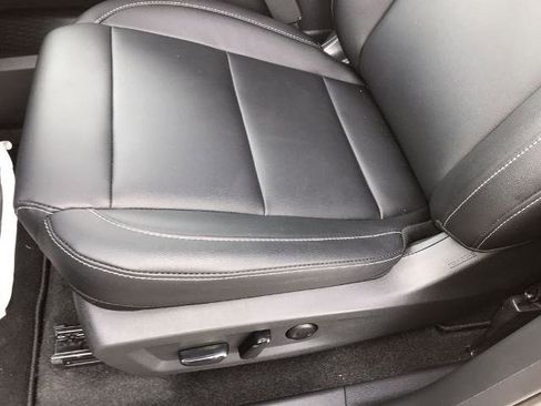 Certified 2025 Nissan Murano SL w/ Cargo Package image 12