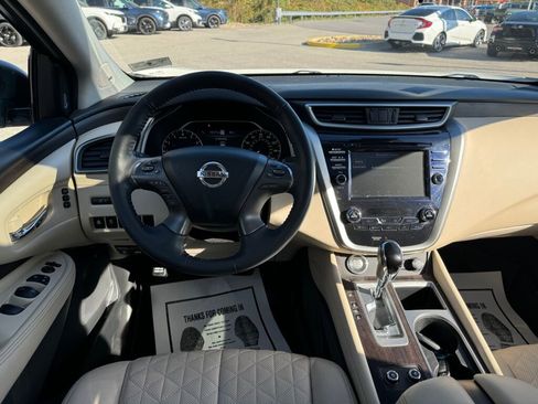 Used 2022 Nissan Murano Platinum w/ Cargo Package image 25