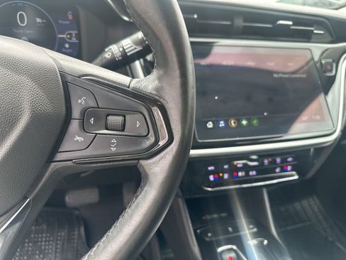 Used 2023 Chevrolet Bolt EUV LT w/ Convenience Package FWD image 14