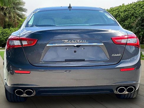 Used 2016 Maserati Ghibli RWD image 3
