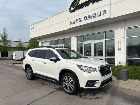 Used 2022 Subaru Ascent Touring AWD/4WD image 1