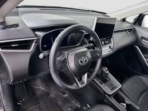 Certified 2026 Toyota Corolla Cross XLE FWD image 10
