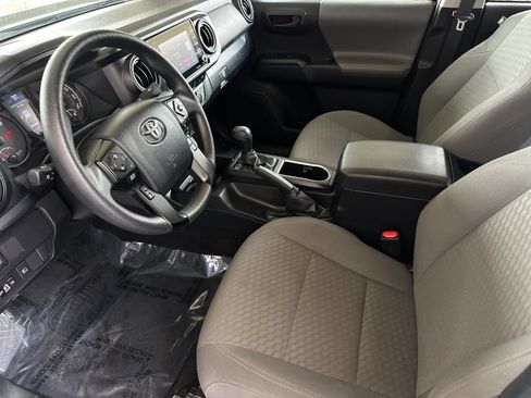 Used 2023 Toyota Tacoma SR AWD/4WD image 9