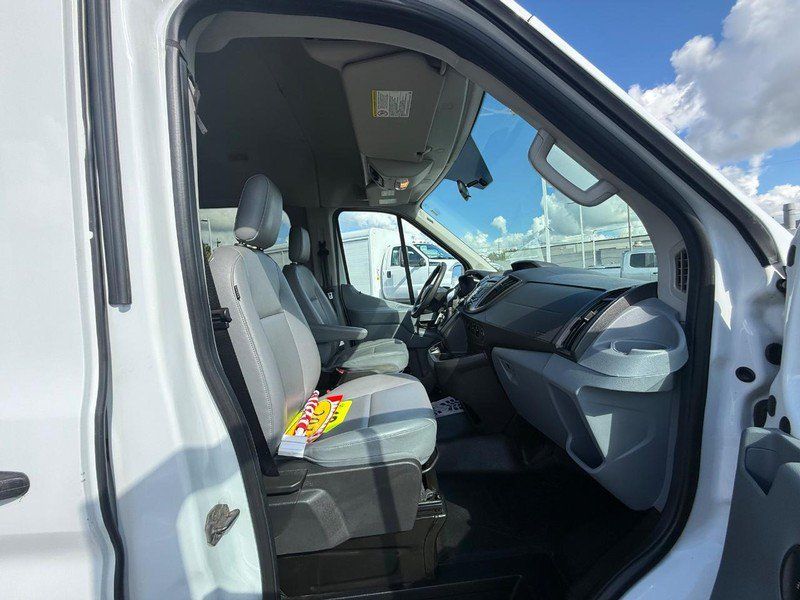 Used 2019 Ford Transit 350 XL RWD image 17