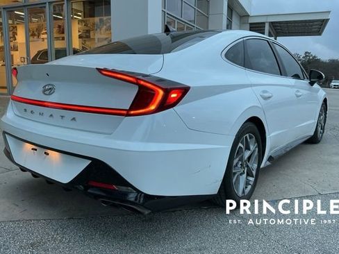 Used 2021 Hyundai Sonata SEL w/ Convenience Package image 8