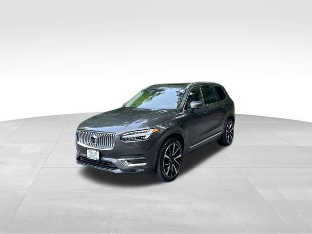 Certified 2024 Volvo XC90 B5 Plus AWD/4WD image 4