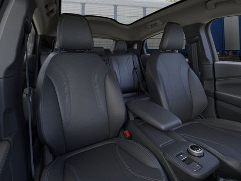 New 2024 Ford Mustang Mach-E Premium image 32