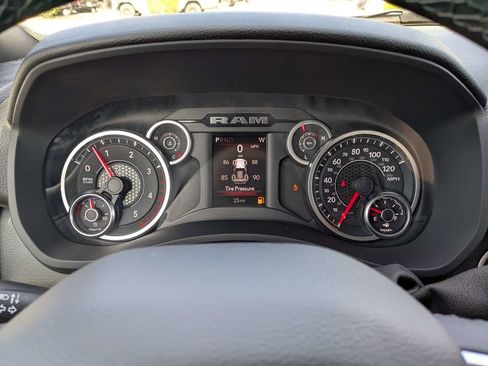 New 2026 RAM 2500 Big Horn AWD/4WD image 25