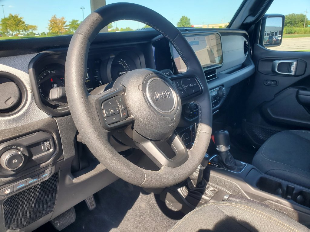 Used 2025 Jeep Wrangler Unlimited Sport S 4xe AWD/4WD image 8