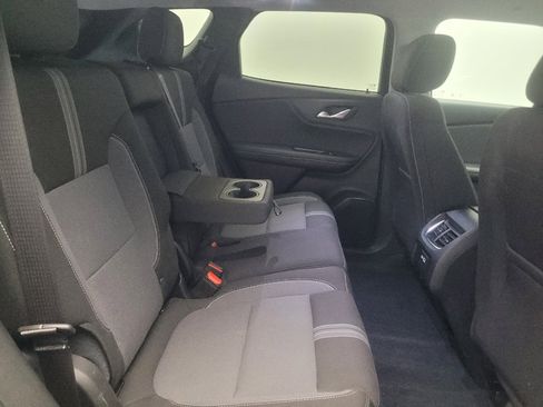 Used 2024 Chevrolet Blazer LT w/ Convenience Package FWD image 19