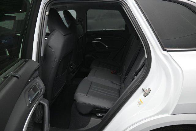 New 2026 Audi Q5 Premium Plus AWD/4WD image 11