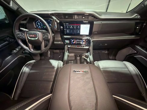 Used 2026 GMC Sierra 2500 AT4X AWD/4WD image 13