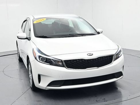 Used 2018 Kia Forte LX w/ LX Popular Package FWD image 2