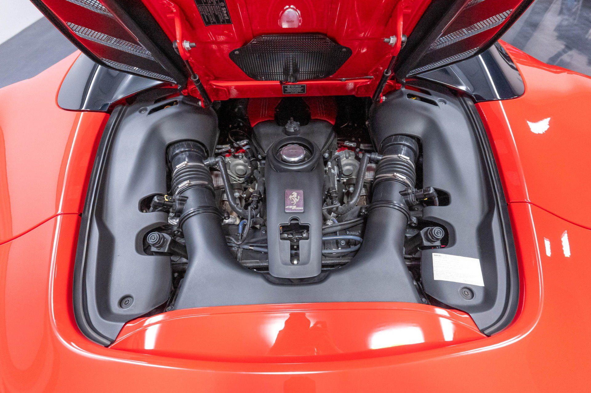 Used 2018 Ferrari 488 Spider RWD image 55