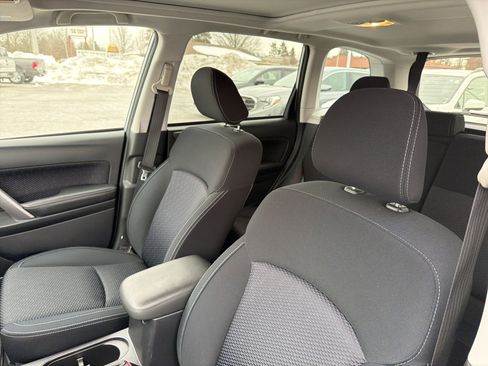 Used 2017 Subaru Forester 2.5i Premium w/ All-Weather Package image 14