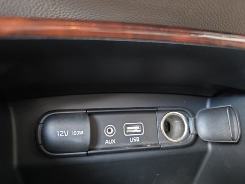 Used 2017 Kia Sorento EX w/ EX Premium Package FWD image 19