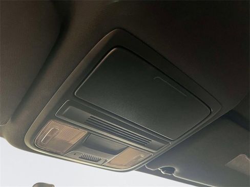 Used 2017 Honda Accord Sport Special Edition image 33