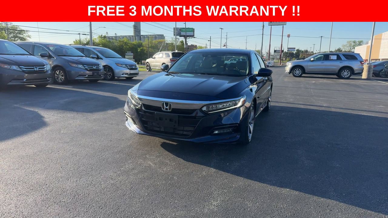 Used 2018 Honda Accord Touring image 3