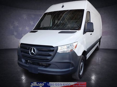 Used 2023 Mercedes-Benz Sprinter 3500 image 1