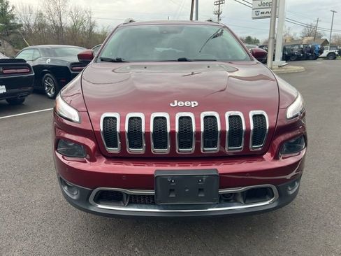 Used 2018 Jeep Cherokee Limited w/ Technology Group AWD/4WD image 35