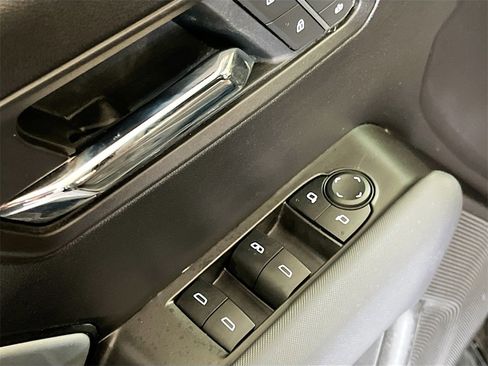 Used 2025 Chevrolet Colorado Z71 w/ Technology Package image 18