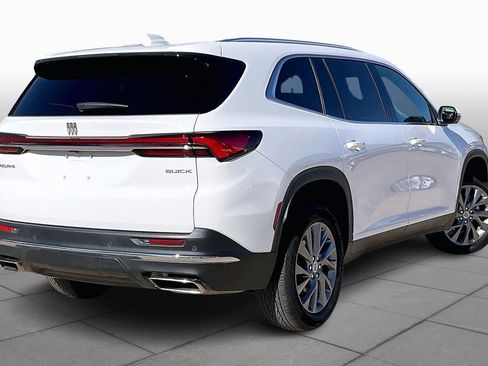 Certified 2025 Buick Enclave Preferred image 13