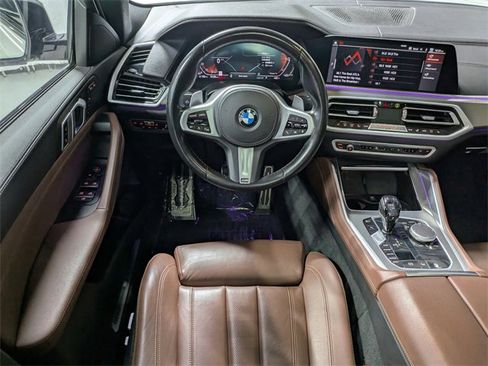 Used 2021 BMW X6 xDrive40i w/ M Sport Package image 16