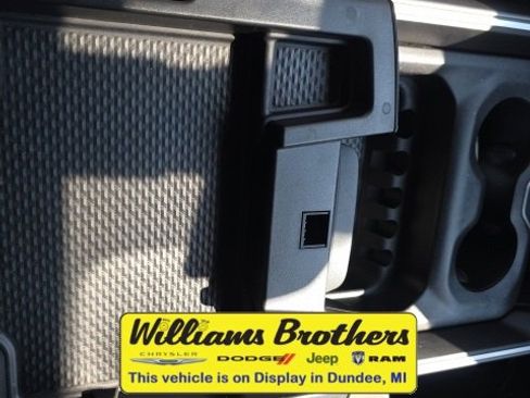 Certified 2022 RAM 1500 Big Horn image 27