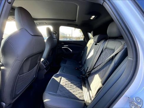 New 2025 Audi SQ5 Premium Plus w/ Premium Plus Package image 10