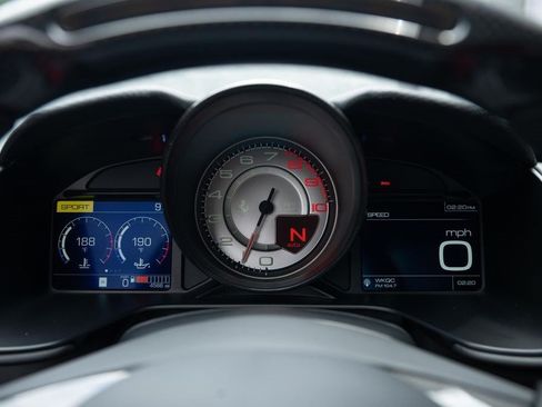 Used 2022 Ferrari Portofino M RWD image 40