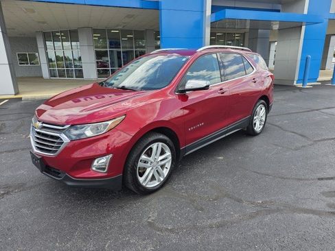 Used 2019 Chevrolet Equinox Premier AWD/4WD image 16
