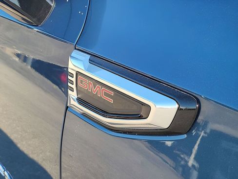 New 2026 GMC Yukon XL Denali w/ LPO, Floor Liner Package image 41