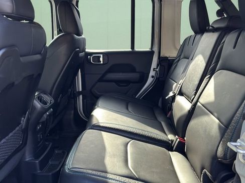 Used 2024 Jeep Wrangler High Altitude image 19