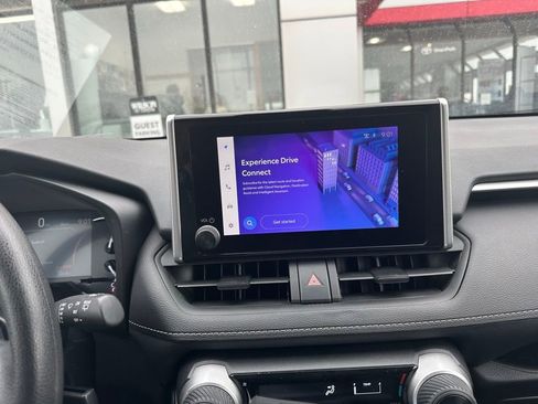 Used 2024 Toyota RAV4 LE image 12