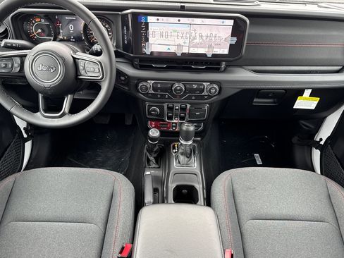 New 2026 Jeep Wrangler Unlimited Rubicon image 12
