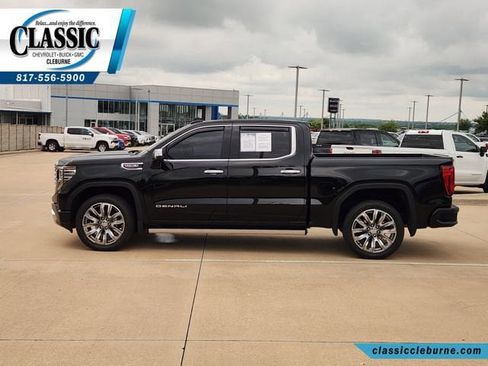 Used 2024 GMC Sierra 1500 Denali w/ Denali Reserve Package AWD/4WD image 7