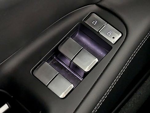 Certified 2025 Lincoln Navigator L Reserve image 26