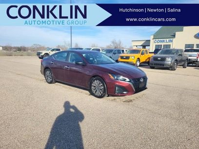 Used 2024 Nissan Altima 2.5 SV