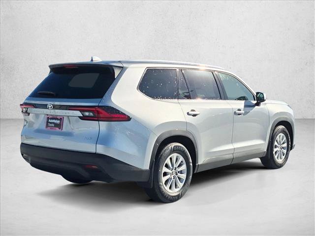 New 2026 Toyota Grand Highlander FWD image 2
