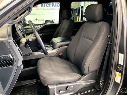 Used 2018 Ford F150 XLT w/ Equipment Group 302A Luxury AWD/4WD image 10