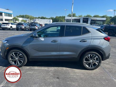 Used 2021 Buick Encore GX Essence FWD image 8