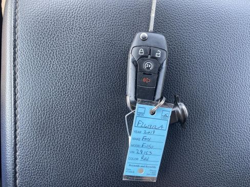 Used 2019 Ford F150 XLT w/ Equipment Group 302A Luxury AWD/4WD image 20