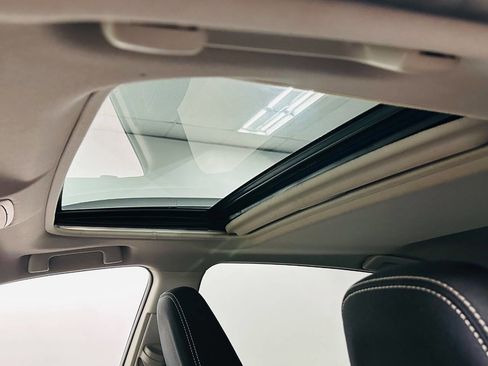 Used 2016 Toyota RAV4 XLE image 22