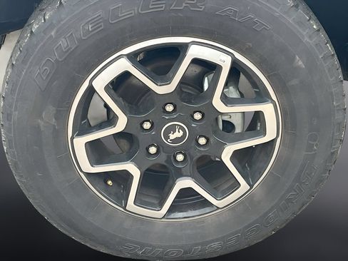 Used 2024 Ford Bronco Outer Banks AWD/4WD image 30
