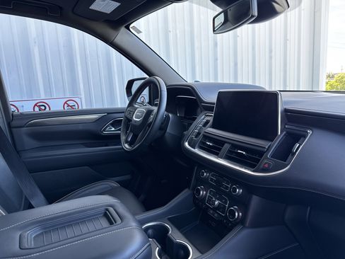 Used 2024 GMC Yukon AT4 w/ AT4 Premium Plus Package image 49