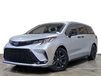 Used 2021 Toyota Sienna XSE